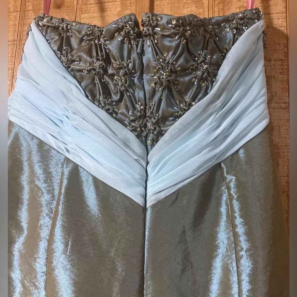 Flirt Prom Maggie Sottero P1112 Strapless Feminine Fit Flare Taffeta Gown size 8 - Picture 8 of 11